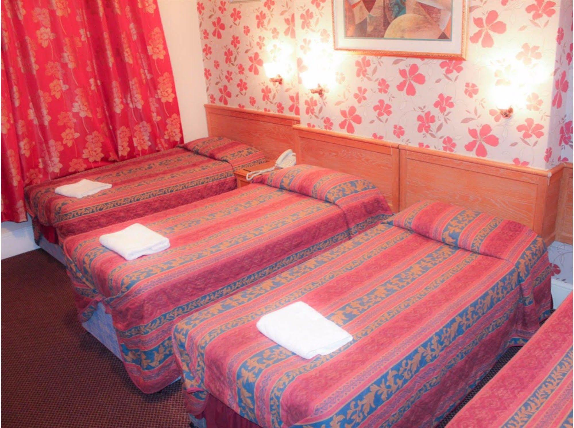 Lampton Guest House Hounslow Buitenkant foto