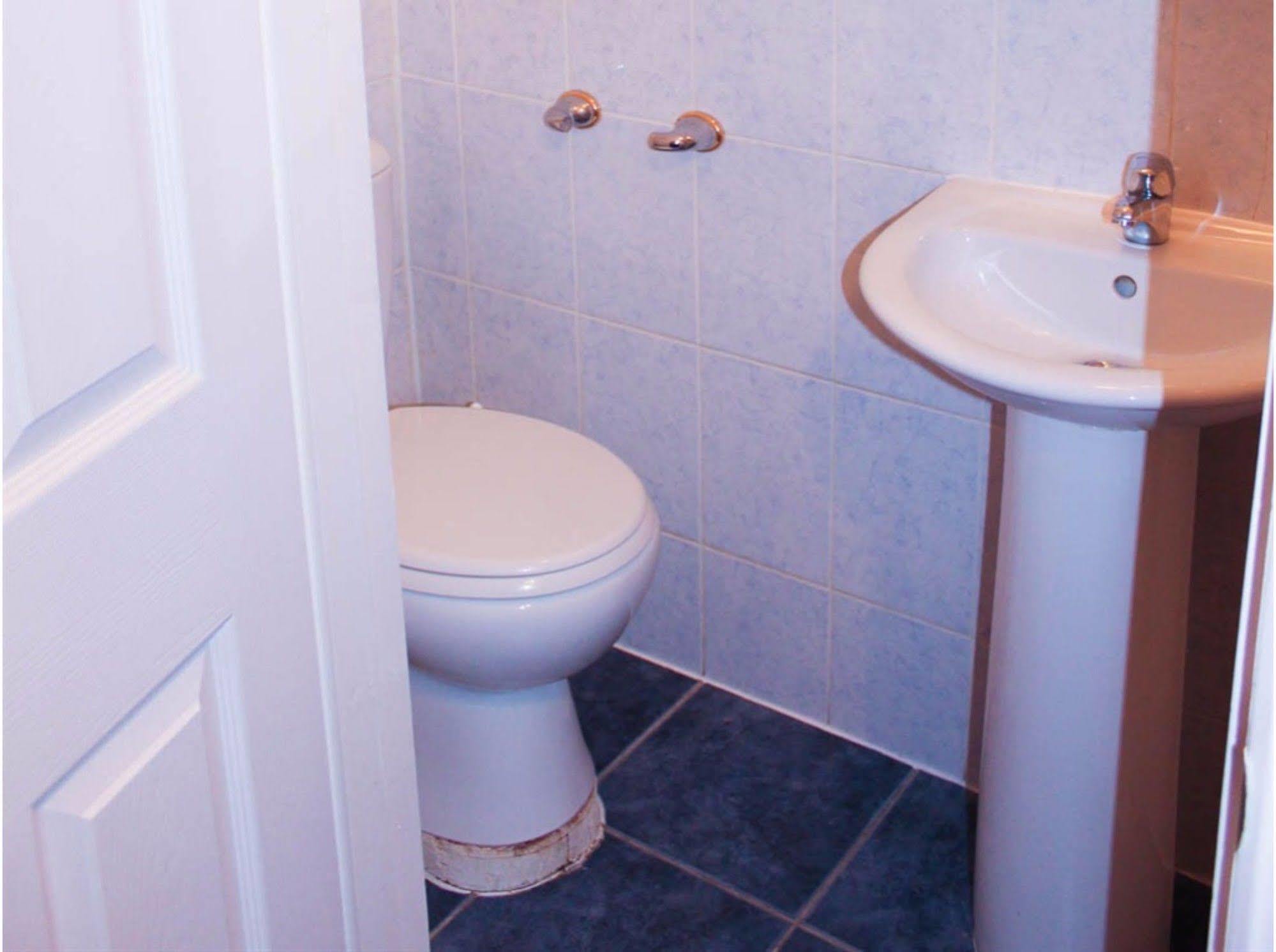 Lampton Guest House Hounslow Buitenkant foto