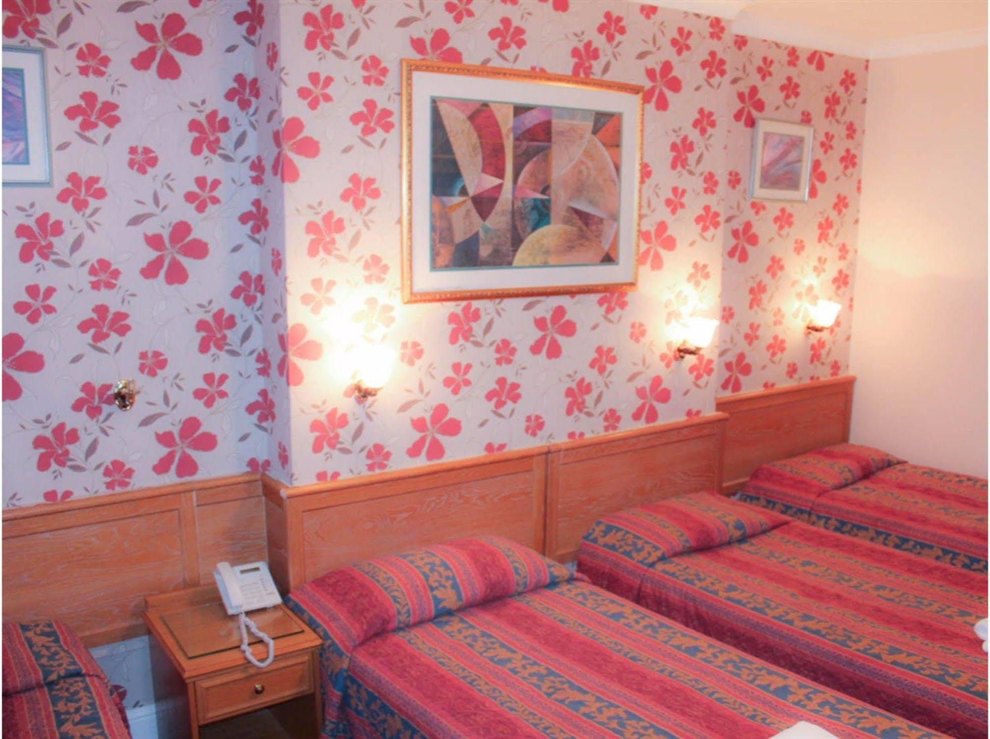 Lampton Guest House Hounslow Buitenkant foto