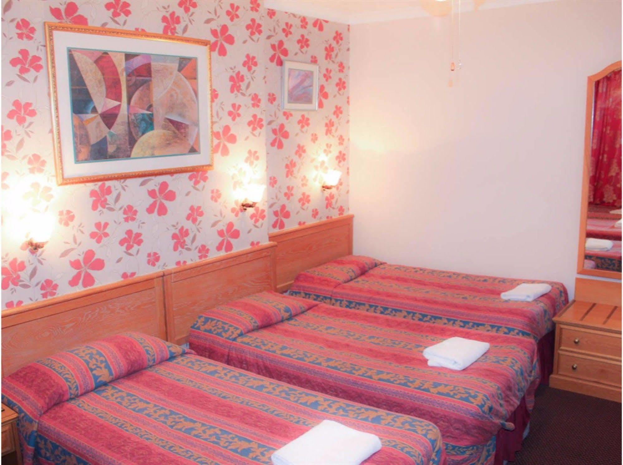 Lampton Guest House Hounslow Buitenkant foto