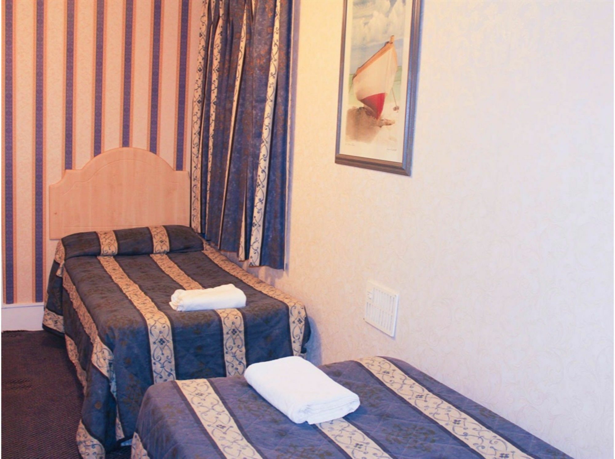 Lampton Guest House Hounslow Buitenkant foto