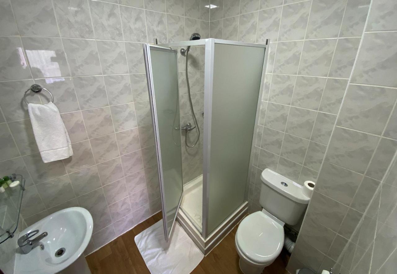 Lampton Guest House Hounslow Buitenkant foto